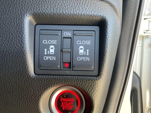 Ｎ－ＢＯＸカスタム Ｌターボスタイル＋ブラック　ワンオーナー　前後純正ドライブレコーダー装備　ベンチＳ　ターボエンジン　禁煙　コーナーセンサ　スマ－トキ－　エアバック　横滑り防止機能　ナビ＆ＴＶ　サイドカーテンエアバック　Ｄレコ　助手席エアバッグ（28枚目）