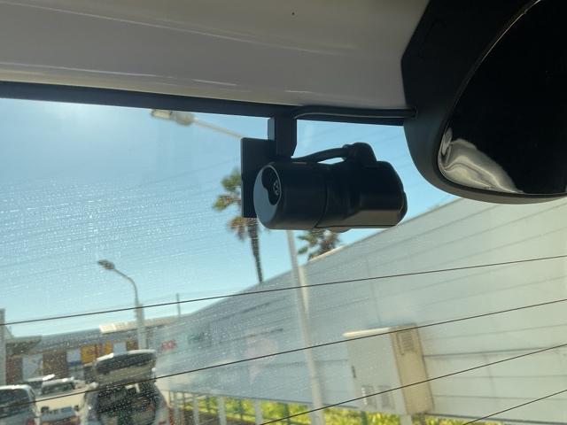 Ｎ－ＢＯＸカスタム Ｌターボスタイル＋ブラック　ワンオーナー　前後純正ドライブレコーダー装備　ベンチＳ　ターボエンジン　禁煙　コーナーセンサ　スマ－トキ－　エアバック　横滑り防止機能　ナビ＆ＴＶ　サイドカーテンエアバック　Ｄレコ　助手席エアバッグ（31枚目）