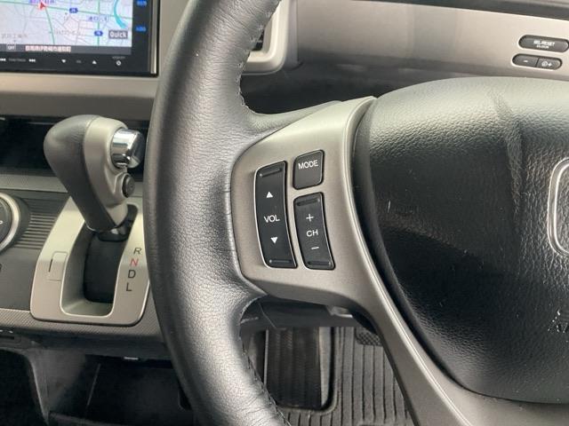 フリードハイブリッド ジャストセレクション　ワンオーナー　純正リア席ミニター　両側電動スライドドア　ナビテレビ　セキュリティー　禁煙　横滑り防止機能　記録簿　オートクルーズ　地デジ　エアバック　クリアランスソナー　ベンチシート　ウォークスルー（36枚目）