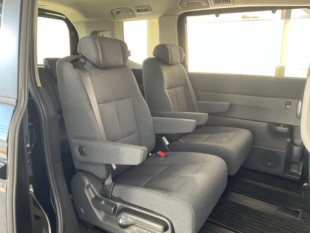 ステップワゴン エアー　ワンオーナー　盗難防止システム　１オナ　ＴＵＲＢＯ　踏み間違い防止　リアカメラ　サイドエアバッグ　オートクルーズコントロール　横滑り防止　フルセグＴＶ　クリアランスソナー　ＥＴＣ車載器　スマートキー（18枚目）