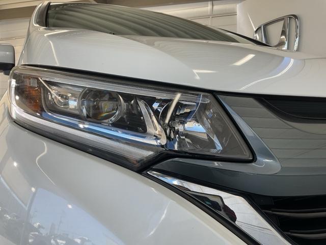 フリード Ｇ・ホンダセンシング　ワンオーナー　Ｆセグ　追突被害軽減ブレーキ　ｉストップ　Ｗエアバッグ　パワーウィンドウ　１オ－ナ－　アクティブクルーズコントロール　スマートキ　カラーバックモニター　整備点検記録簿　禁煙　ＶＳＡ（11枚目）