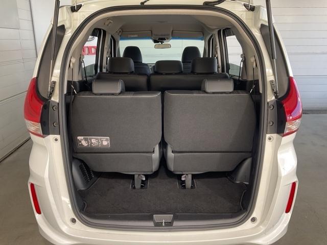 フリード Ｇ・ホンダセンシング　ワンオーナー　Ｆセグ　追突被害軽減ブレーキ　ｉストップ　Ｗエアバッグ　パワーウィンドウ　１オ－ナ－　アクティブクルーズコントロール　スマートキ　カラーバックモニター　整備点検記録簿　禁煙　ＶＳＡ（20枚目）