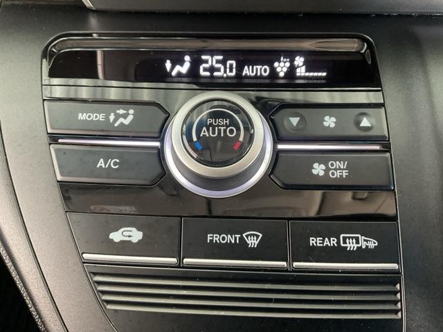 フリード Ｇ・ホンダセンシング　ワンオーナー　Ｆセグ　追突被害軽減ブレーキ　ｉストップ　Ｗエアバッグ　パワーウィンドウ　１オ－ナ－　アクティブクルーズコントロール　スマートキ　カラーバックモニター　整備点検記録簿　禁煙　ＶＳＡ（27枚目）