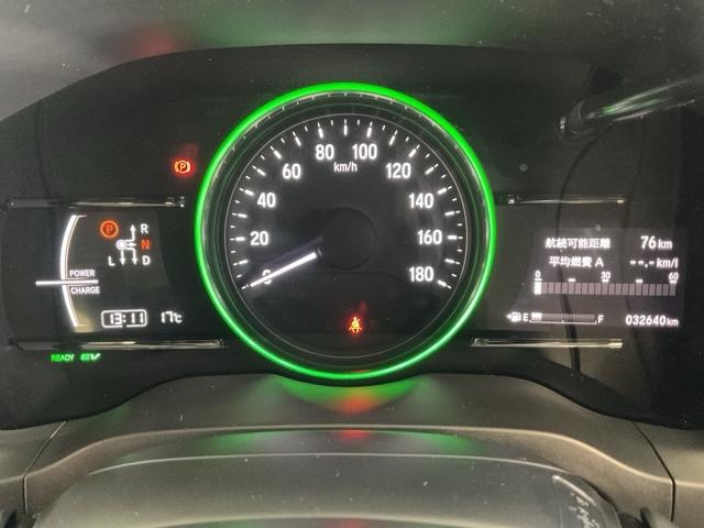 ヴェゼル ハイブリッドＺ・ホンダセンシング　ワンオーナー　レーダーサポート　１オーナ－　ＤＶＤ再生機能　整備記録簿　横滑り防止システム　バックアイカメラ　盗難防止装置　フルセ　シートヒーター付　スマ－トキ－　ＥＣＯモード　禁煙　パワーウィンド（16枚目）