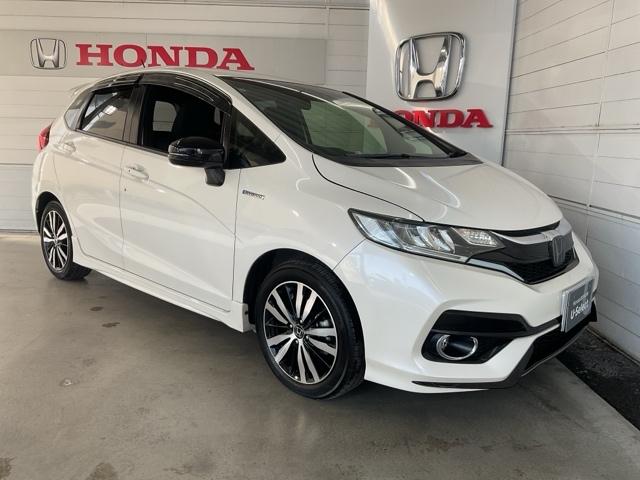 フィットハイブリッド Ｓホンダセンシング　ワンオーナー　スマ－トキ－　ナビＴＶ　禁煙　アクティブクルーズコントロール　パワーウインドウ　サイドエアバック　ＤＶＤ再生　パワーステアリング　整備記録簿　ＬＥＤヘッドランプ　ＡＢＳ　盗難防止装置（10枚目）