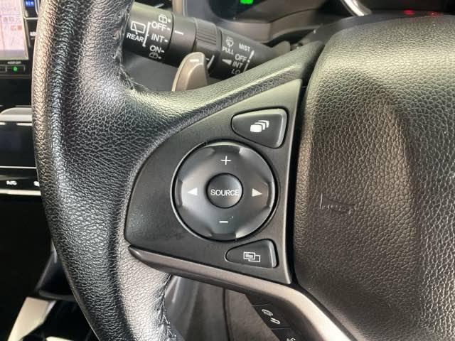 フィットハイブリッド Ｓホンダセンシング　ワンオーナー　スマ－トキ－　ナビＴＶ　禁煙　アクティブクルーズコントロール　パワーウインドウ　サイドエアバック　ＤＶＤ再生　パワーステアリング　整備記録簿　ＬＥＤヘッドランプ　ＡＢＳ　盗難防止装置（39枚目）