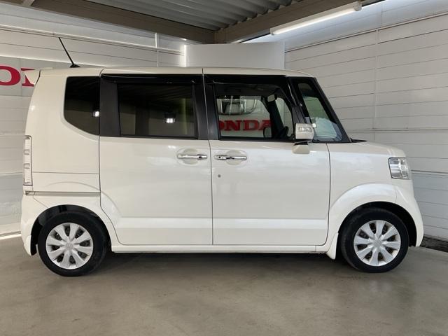 Ｎ－ＢＯＸ Ｇ・Ｌパッケージ　ワンオーナー　片側電動スライドドア　Ｉ－ＳＴＯＰ　メンテナンスノート　禁煙　１オ－ナ－　両側スライドドア　カラーバックモニター　全席ＰＷ　イモビライザー　ナビテレビ　サイドエアバック　地ＴＶ　ＡＡＣ（9枚目）