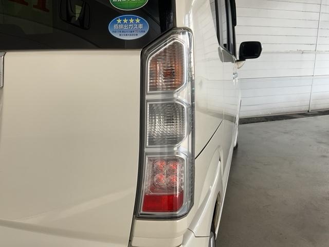 Ｎ－ＢＯＸ Ｇ・Ｌパッケージ　ワンオーナー　片側電動スライドドア　Ｉ－ＳＴＯＰ　メンテナンスノート　禁煙　１オ－ナ－　両側スライドドア　カラーバックモニター　全席ＰＷ　イモビライザー　ナビテレビ　サイドエアバック　地ＴＶ　ＡＡＣ（12枚目）