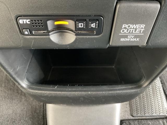 Ｎ－ＢＯＸ Ｇ・Ｌパッケージ　ワンオーナー　片側電動スライドドア　Ｉ－ＳＴＯＰ　メンテナンスノート　禁煙　１オ－ナ－　両側スライドドア　カラーバックモニター　全席ＰＷ　イモビライザー　ナビテレビ　サイドエアバック　地ＴＶ　ＡＡＣ（33枚目）