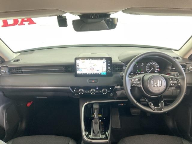 ヴェゼル ｅ：ＨＥＶＺ　ワンオーナー　前後純正ドラレコ装着車　衝突回避支援ブレーキ機能　１オナ　スマキ　Ｐトランク　フルオートエアコン　Ｄレコ　エアバッグ　両席エアバック　Ｒカメ　記録簿付　パワーウィンドウ　ＬＥＤランプ（13枚目）