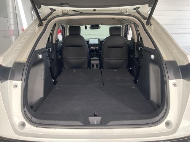 ヴェゼル ｅ：ＨＥＶＺ　ワンオーナー　前後純正ドラレコ装着車　衝突回避支援ブレーキ機能　１オナ　スマキ　Ｐトランク　フルオートエアコン　Ｄレコ　エアバッグ　両席エアバック　Ｒカメ　記録簿付　パワーウィンドウ　ＬＥＤランプ（21枚目）