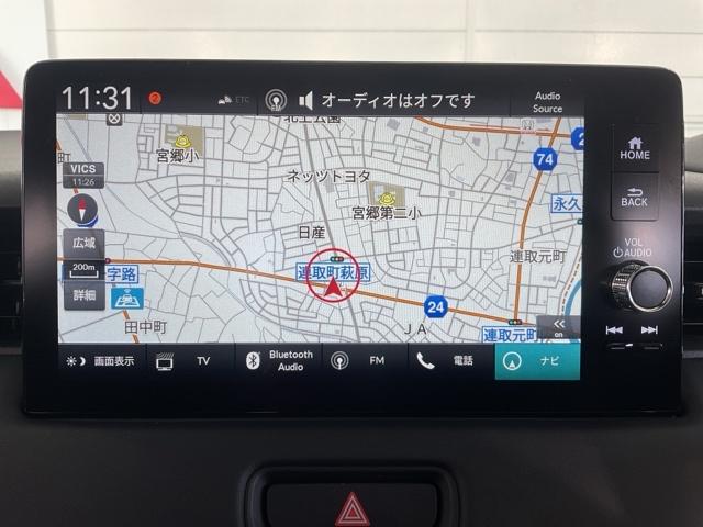 ヴェゼル ｅ：ＨＥＶＺ　ワンオーナー　前後純正ドラレコ装着車　衝突回避支援ブレーキ機能　１オナ　スマキ　Ｐトランク　フルオートエアコン　Ｄレコ　エアバッグ　両席エアバック　Ｒカメ　記録簿付　パワーウィンドウ　ＬＥＤランプ（23枚目）