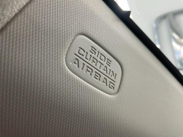 ヴェゼル ｅ：ＨＥＶＺ　ワンオーナー　前後純正ドラレコ装着車　衝突回避支援ブレーキ機能　１オナ　スマキ　Ｐトランク　フルオートエアコン　Ｄレコ　エアバッグ　両席エアバック　Ｒカメ　記録簿付　パワーウィンドウ　ＬＥＤランプ（33枚目）