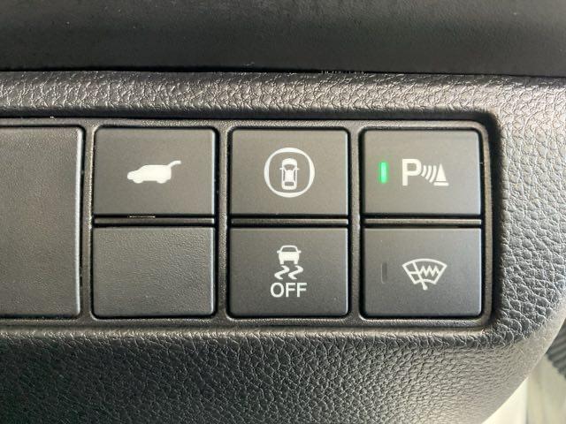 ヴェゼル ｅ：ＨＥＶＺ　ワンオーナー　前後純正ドラレコ装着車　衝突回避支援ブレーキ機能　１オナ　スマキ　Ｐトランク　フルオートエアコン　Ｄレコ　エアバッグ　両席エアバック　Ｒカメ　記録簿付　パワーウィンドウ　ＬＥＤランプ（43枚目）