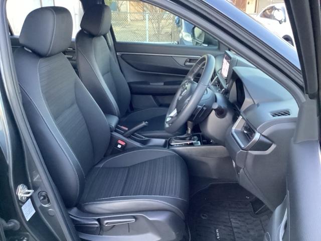 ＷＲ－Ｖ Ｚ　当社デモカー　前後純正ドラレコ装着車　盗難防止装置　誤発進抑制　禁煙　Ｒカメラ　ワンオーナー　ＥＳＣ　ＬＥＤライト　ＡＢＳ　ＥＴＣ　パワーウィンドウ　パワーステアリング　フルオートエアコン　キーレス（17枚目）