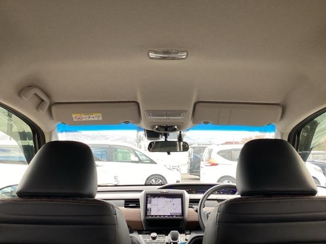 フリード＋ハイブリッド ハイブリッド・クロスターホンダセンシング　ワンオーナー　前後純正ドラレコ装着車　４ＷＤ　衝突軽減　ＬＥＤ　横滑り防止装置　アイドリングストップ　ドライブレコーダー　地デジ　シートヒーター　禁煙車　ＤＶＤ　盗難防止システム　エアコン　ＥＴＣ（19枚目）