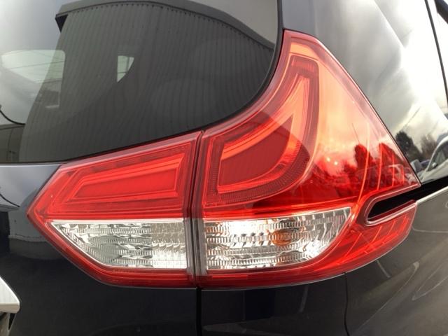 フリードハイブリッド ハイブリッド・Ｇホンダセンシング　ワンオーナー　前後純正ドラレコ装着車　軽減ブレーキ　キーフリーシステム　１オ－ナ－　記録簿　ＤＶＤ再生可能　ＥＣＯＮ　禁煙　後カメラ　Ａクルーズ　地デジフルセグＴＶ　ＬＥＤヘッドランプ　シートＨ（12枚目）