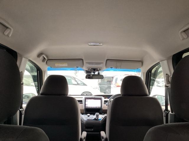 フリードハイブリッド ハイブリッド・Ｇホンダセンシング　ワンオーナー　前後純正ドラレコ装着車　軽減ブレーキ　キーフリーシステム　１オ－ナ－　記録簿　ＤＶＤ再生可能　ＥＣＯＮ　禁煙　後カメラ　Ａクルーズ　地デジフルセグＴＶ　ＬＥＤヘッドランプ　シートＨ（19枚目）