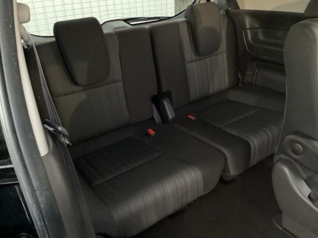 フリードハイブリッド ハイブリッド・Ｇホンダセンシング　前後純正ドラレコ装着車　軽減ブレーキ　キーフリーシステム　１オ－ナ－　記録簿　ＤＶＤ再生可能　ＥＣＯＮ　禁煙　後カメラ　Ａクルーズ　地デジフルセグＴＶ　ＬＥＤヘッドランプ　横滑防止　ドライブレコーダ（18枚目）