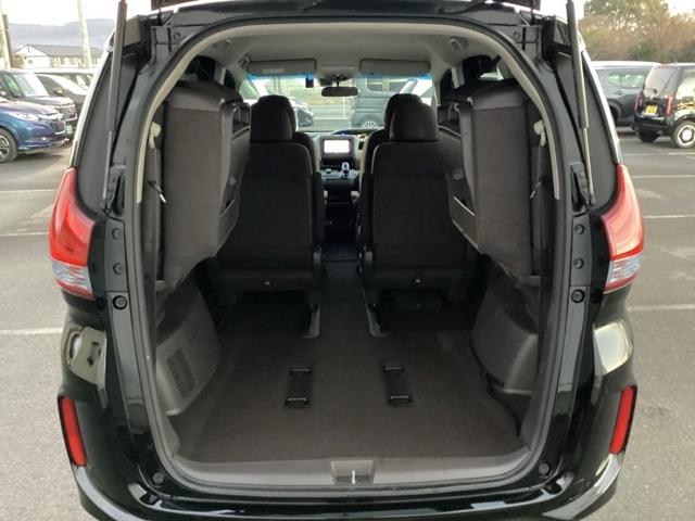 フリードハイブリッド ハイブリッド・Ｇホンダセンシング　前後純正ドラレコ装着車　軽減ブレーキ　キーフリーシステム　１オ－ナ－　記録簿　ＤＶＤ再生可能　ＥＣＯＮ　禁煙　後カメラ　Ａクルーズ　地デジフルセグＴＶ　ＬＥＤヘッドランプ　横滑防止　ドライブレコーダ（22枚目）