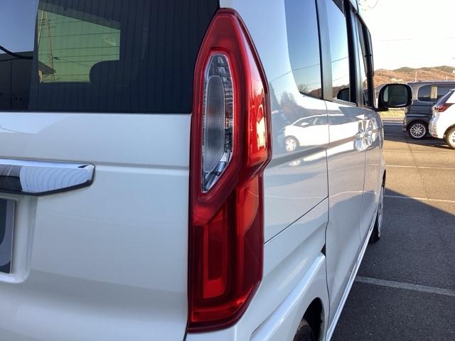 Ｎ－ＢＯＸ Ｇ・ＥＸホンダセンシング　ワンオーナー　パワーウインドウ　衝突軽減　ワンセグ　禁煙　Ｂモニ　ＬＥＤ　エアバッグ　キーレススタート　ＥＴＣ　スマ－トキ－　ＤＶＤ再生　カーテンエアバッグ　ナビＴＶ　オートクルーズコントロール（12枚目）