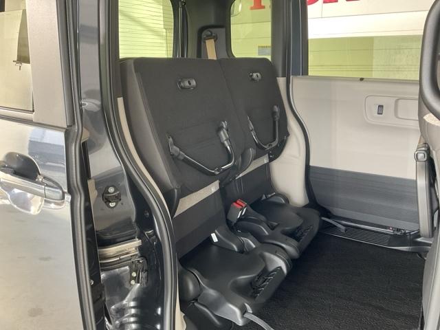 Ｎ－ＢＯＸ ベースグレード　ワンオーナー　前後純正ドラレコ装着　衝突軽減システム　スマートキ－　禁煙　カーテンエアバック　イモビライザー　ＥＣＯモード　横滑り防止　オートクルーズ　ＬＥＤヘッドライト　キーフリー　地デジ　ＡＢＳ（19枚目）