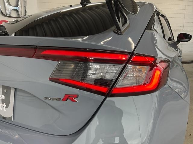 �����I�ȃf�U�C���Ō������̊m�F���₷���k�d�c���A�R���r�l�[�V���������v