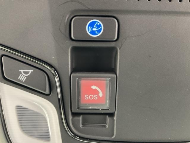 フィット ｅ：ＨＥＶホーム　当社レンタカー使用車　前後純正ドラレコ装着　前後誤発進抑制機能　クリソナ　助手席エアバッグ　運転席エアバッグ　アイドリングストップ　禁煙　ＬＥＤライト　バックカメラ　ＡＢＳ　サイドエアバッグ　キーレス（45枚目）