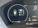 ｅ：ＨＥＶＺ　前後ソナー　シートヒータ　スマートキーシステム　１オーナ　アイドリングストップ　ＬＥＤライト　バックカメラ　横滑り防止　クルーズコントロール　禁煙車　サイドエアバック　運転席エアバッグ（35枚目）
