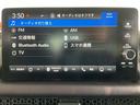 ｅ：ＨＥＶＺ　４ＷＤ　ワンオーナー　前後純正ドラレコ装備　全周囲モニター　禁煙　クルコン　ＬＥＤ　サイドエアバック　Ｐシート　ナビ・ＴＶ　ドライブレコーダー　１オーナー　スマートキー　本革　横滑り防止　ＥＴＣ（22枚目）