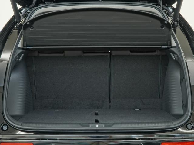 ＺＲ－Ｖ ｅ：ＨＥＶＺ　当社業務車両９インチコネクトディスプレイマルチビューカメラヒーター付パワーシートＢＯＳＥプレミアムサウンドシステムハンズフリーアクセスパワーテールゲートアダプティブドライビングビーム　全周囲モニター（12枚目）