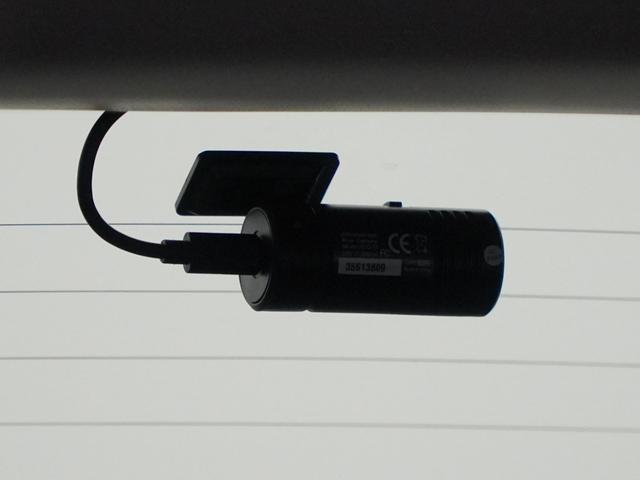 ＺＲ－Ｖ ｅ：ＨＥＶＺ　当社業務車両９インチコネクトディスプレイマルチビューカメラヒーター付パワーシートＢＯＳＥプレミアムサウンドシステムハンズフリーアクセスパワーテールゲートアダプティブドライビングビーム　全周囲モニター（29枚目）