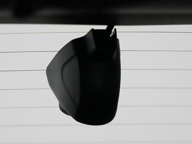 ヴェゼル ｅ：ＨＥＶＺ　ワンオーナー９インチコネクトナビ前後ドラレコシートヒーターステアリングヒーターパワーバックドアブラインドスポットインフォメーション渋滞追従機能付きＡＣＣレーンキープアシスト　盗難防止装置　１オーナー（26枚目）