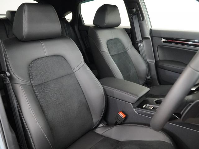 シビック EX 当社デモカーGoogle搭載9インチディスプレイシートヒーター渋滞追従機能付きACC運転席8Way/助手席4WayパワーシートBOSEプレミアムサウンドシステムトラフィックジャムアシスト Rカメ 禁煙(6枚目)