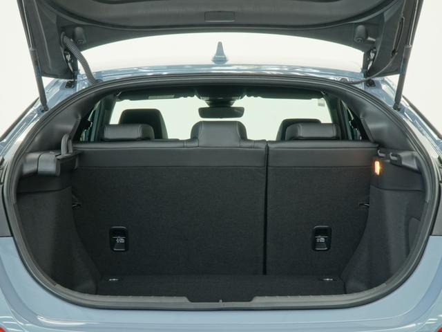 シビック EX 当社デモカーGoogle搭載9インチディスプレイシートヒーター渋滞追従機能付きACC運転席8Way/助手席4WayパワーシートBOSEプレミアムサウンドシステムトラフィックジャムアシスト Rカメ 禁煙(8枚目)