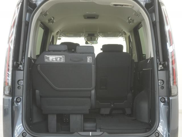ステップワゴン エアーEX 当社デモカー純正9インチコネクトナビシートヒータートリプルゾーンエアコンブラインドスポットインフォメーションパワーテールゲート2列目オットマン(13枚目)