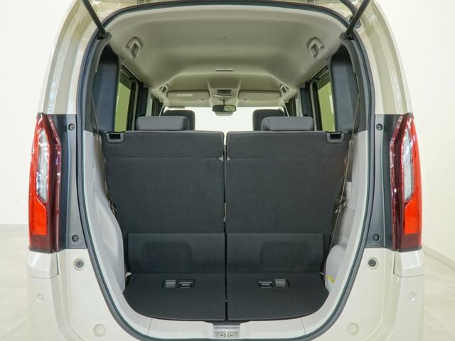 N-BOX ファッションスタイル 当社デモカー 9インチホンダコネクトナビ シートヒーター 両側電動スライドドア ホンダセンシング LEDオートライト オートハイビーム 渋滞追従機能付きACCレーンキープアシスト バックカメラ 禁煙(12枚目)