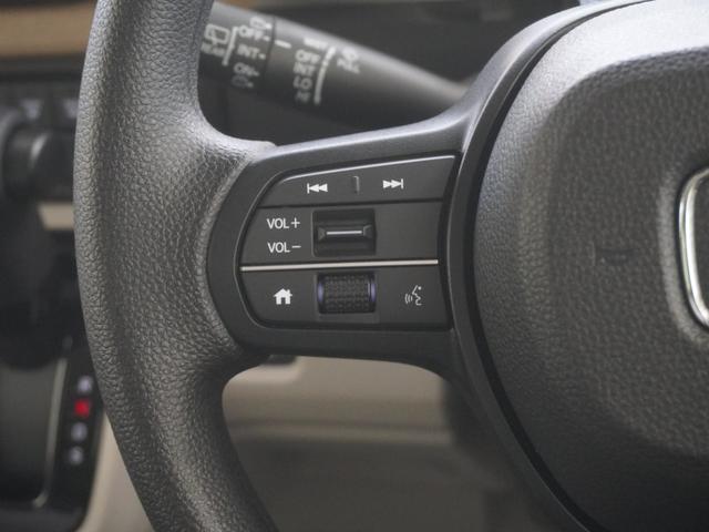 N-BOX ファッションスタイル 当社デモカー 9インチホンダコネクトナビ シートヒーター 両側電動スライドドア ホンダセンシング LEDオートライト オートハイビーム 渋滞追従機能付きACCレーンキープアシスト バックカメラ 禁煙(22枚目)