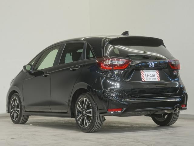 フィット e:HEVRS 当社デモカー ホンダコネクトディスプレー バックカメラ ホンダセンシング LEDオートライト パーキングソナー エアバッグ ナビ&TV パワーウィンドウ 助手席エアバッグ フルセグテレビ 禁煙 USB(9枚目)