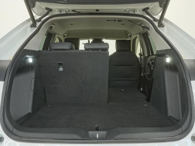 ヴェゼル ｅ：ＨＥＶＺ　ワンオーナー　ホンダコネクトディスプレー　バックカメラ　ホンダセンシング　ＬＥＤオートライト　パーキングソナー　ステアリングヒーター　シートヒーター　パワーバックドア　前後ドラレコ　１オナ　スマキ（13枚目）