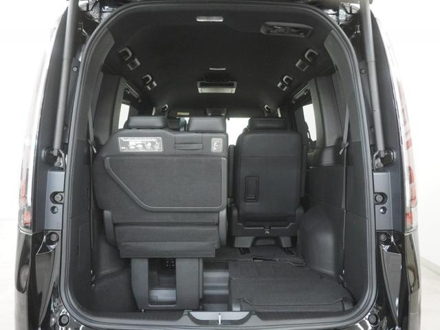 ステップワゴン ｅ：ＨＥＶスパーダ　ワンオーナー１１．４インチホンダコネクトナビ１０．１インチ後席モニター　純正３カメラドラレコブラインドスポットインフォメーションパワーテールゲート渋滞追従機能付きＡＣＣレーンキープアシスト　１オーナー（10枚目）