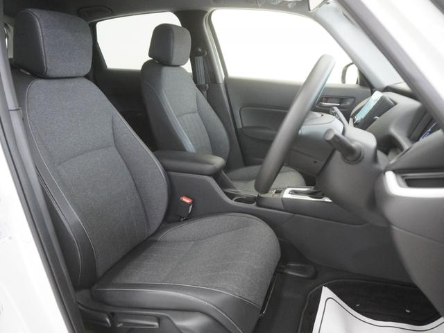 フィット ホーム　当社デモカー　９インチインターナビ　ＬＥＤオートライト　オートハイビーム　衝突軽減ブレーキ　渋滞追従機能付きＡＣＣ　レーンキープアシスト　衝突軽減ブレーキ　パーキングセンサー　記録簿　リアカメラ（10枚目）