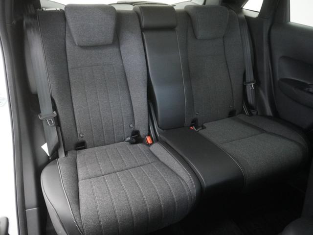 フィット ホーム　当社デモカー　９インチインターナビ　ＬＥＤオートライト　オートハイビーム　衝突軽減ブレーキ　渋滞追従機能付きＡＣＣ　レーンキープアシスト　衝突軽減ブレーキ　パーキングセンサー　記録簿　リアカメラ（11枚目）