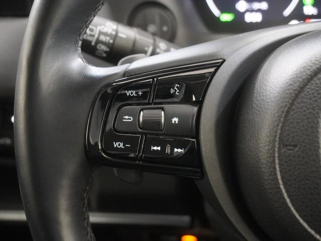 ヴェゼル ｅ：ＨＥＶＺ　ワンオーナー　９インチコネクトディスプレイ　前後ドライブレコーダー　シートヒーター　ステアリングヒーター　ブラインドスポットインフォメーション　ハンズフリーアクセスパワーテールゲート　盗難防止装置（23枚目）