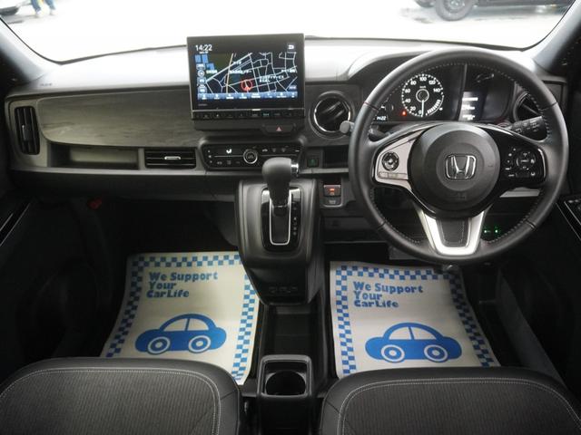 Ｎ－ＯＮＥ プレミアム　当社デモカー９インチインターナビシートヒーターＬＥＤオートライトオートハイビーム渋滞追従機能付きＡＣＣレーンキープアシスト誤発進抑制機能サイドエアバッグサイドカーテンエアバッグ　ＵＳＢポート　禁煙（15枚目）