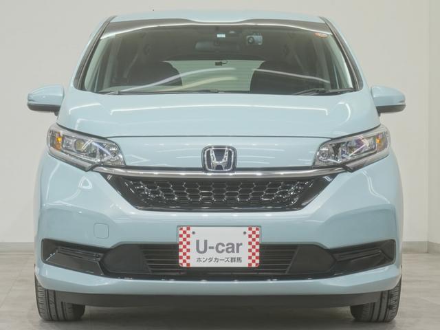 フリード Ｇ　ワンオーナー　９インチインターナビ　１０．１インチ後席モニター　ドライブレコーダー　シートヒーター　ＬＥＤオートライト　アクティブコーナリングライト　両側電動スライドドア　衝突軽減ブレーキ　Ａクルーズ（6枚目）