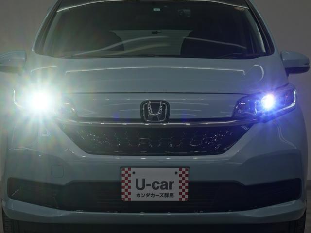 フリード Ｇ　ワンオーナー　９インチインターナビ　１０．１インチ後席モニター　ドライブレコーダー　シートヒーター　ＬＥＤオートライト　アクティブコーナリングライト　両側電動スライドドア　衝突軽減ブレーキ　Ａクルーズ（32枚目）