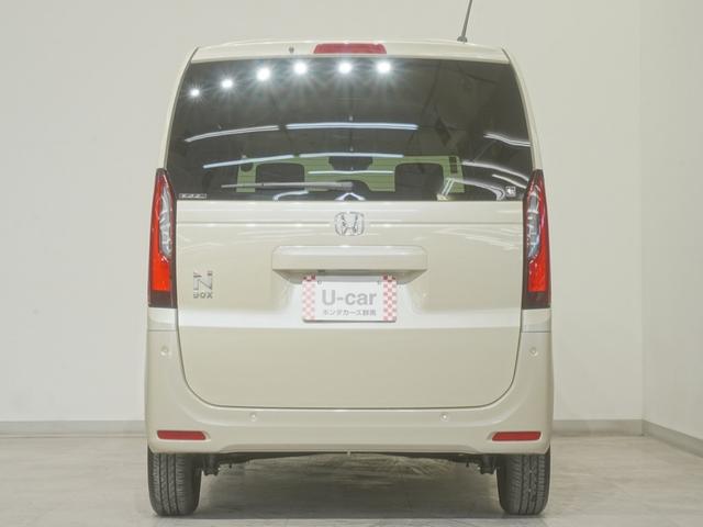Ｎ－ＢＯＸ ファッションスタイル　当社デモカー　９インチコネクトナビ　シートヒーター　ＬＥＤオートライト　オートハイビーム　両側電動スライドドア　渋滞追従機能付きＡＣＣ　サイドエアバッグ・サイドカーテンエアバッグ　誤発進抑制機能　禁煙（8枚目）