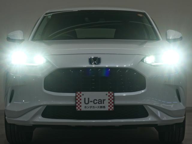 �k�d�c�w�b�h���C�g�i�A�_�v�e�B�u�h���C�r���O�r�[���@�\�t�j�����ڂ���Ă���A�����܂Ŗ��邭�ψ�ɏƂ炵�A�������H���ł̈��S�������サ�Ă���܂��B