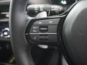 ｅ：ＨＥＶＺ　ワンオーナー　ホンダコネクトディスプレー　マルチビューカメラ　ホンダセンシング　ＬＥＤオートライト　パーキングソナー　ステアリングヒーター　シートヒーター　パワーバックドア　Ｐセンサー　レザー　地デジ（25枚目）